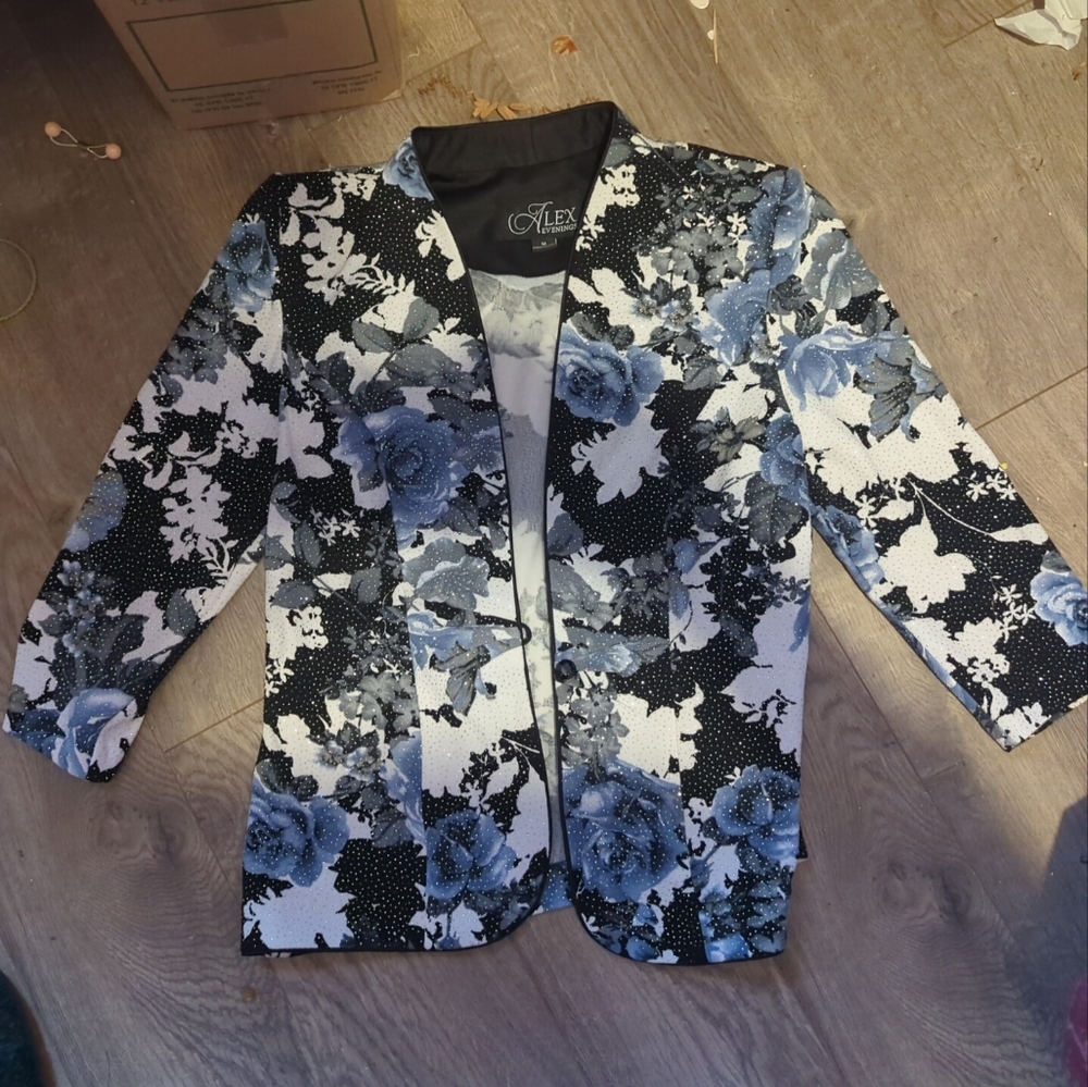 Alex Evenings Women's Black and Blue Floral Blazer & Tank Top